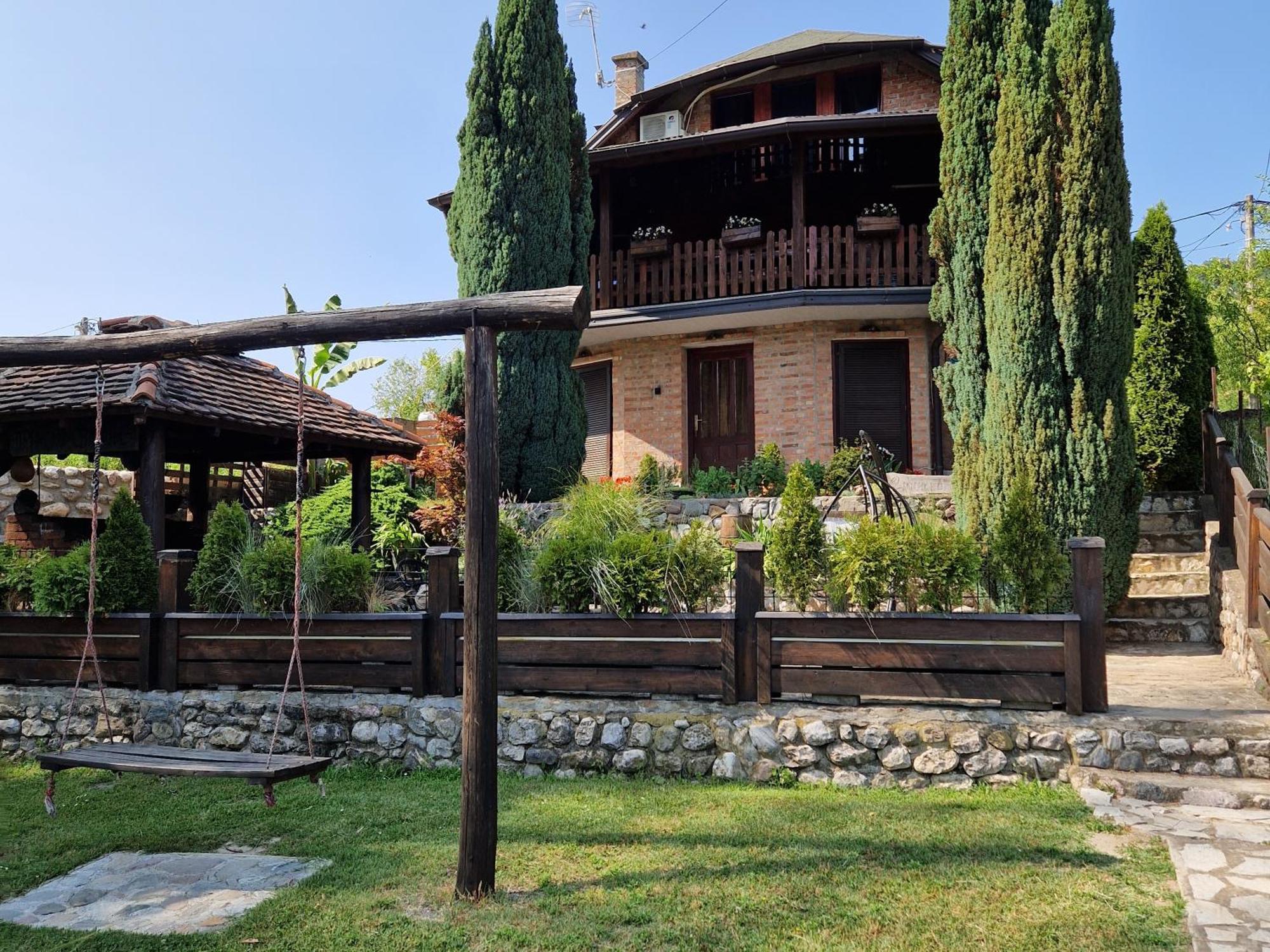 Holiday home Drinsko Svitanje Gornja Tresnjica